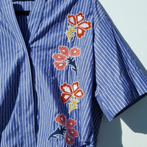 💞Zara Floral Embroidered Blue Top- Size L💞 - Picture 5 of 7